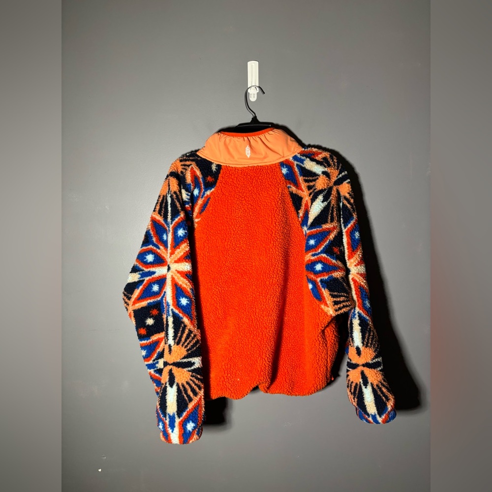 Free People Movement Hit The Slopes Printed Pullover Size Large - Picture 5 of 5